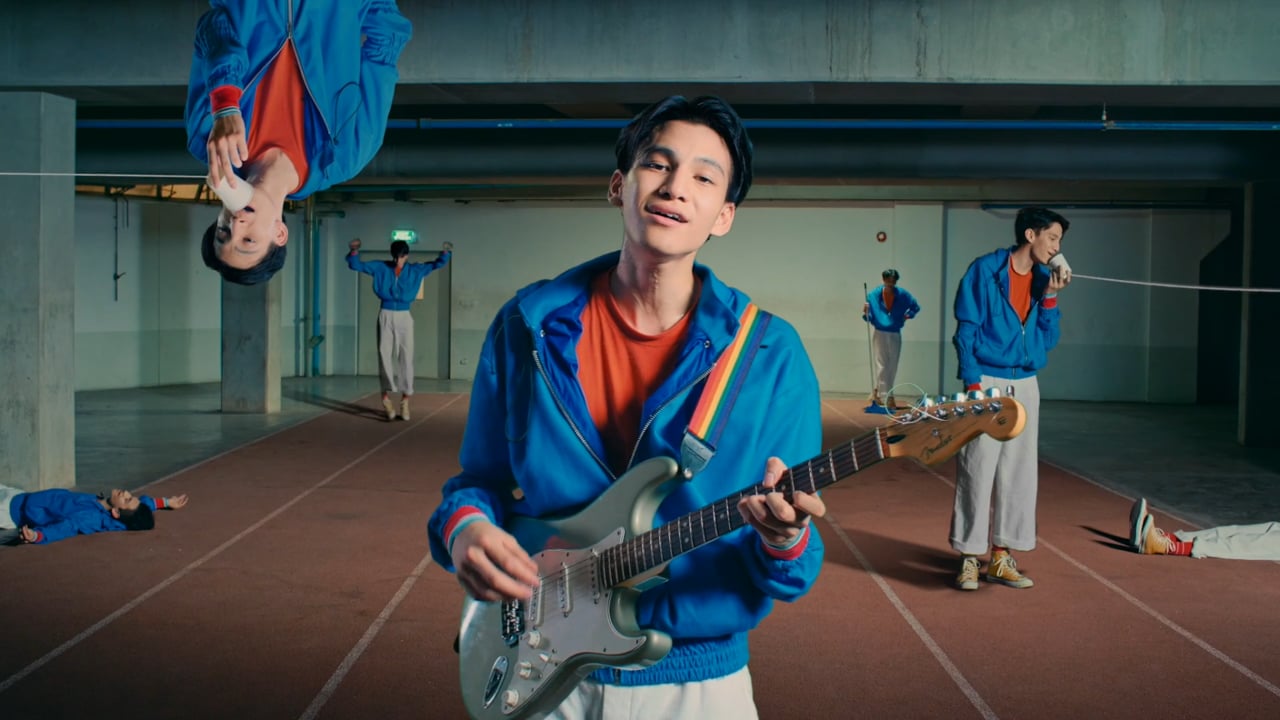 Phum Viphurit - Hello, Anxiety (Official Music Video)