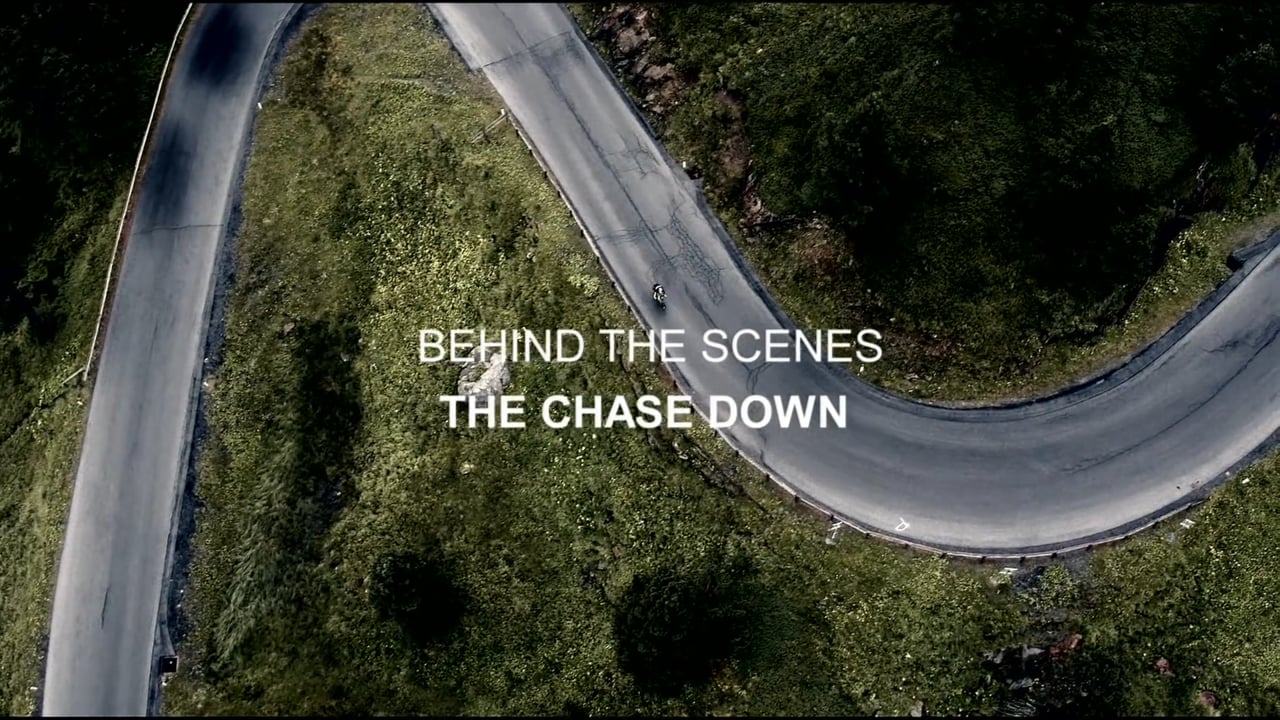 Making of “The Chase Down” – a pit stop at the glacier – Mercedes-Benz original