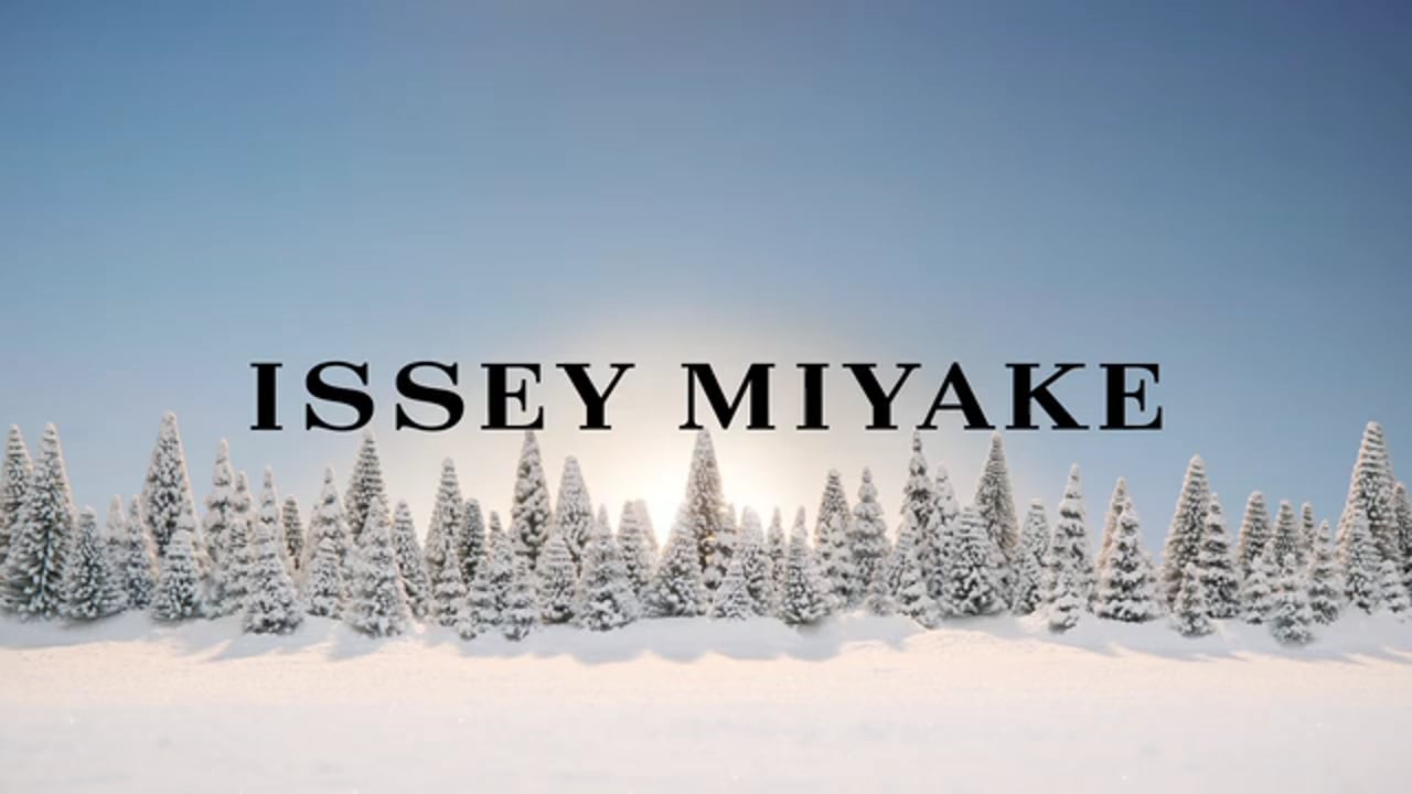 Issey Miyake Christmas campaign #FindYourMagicalLight