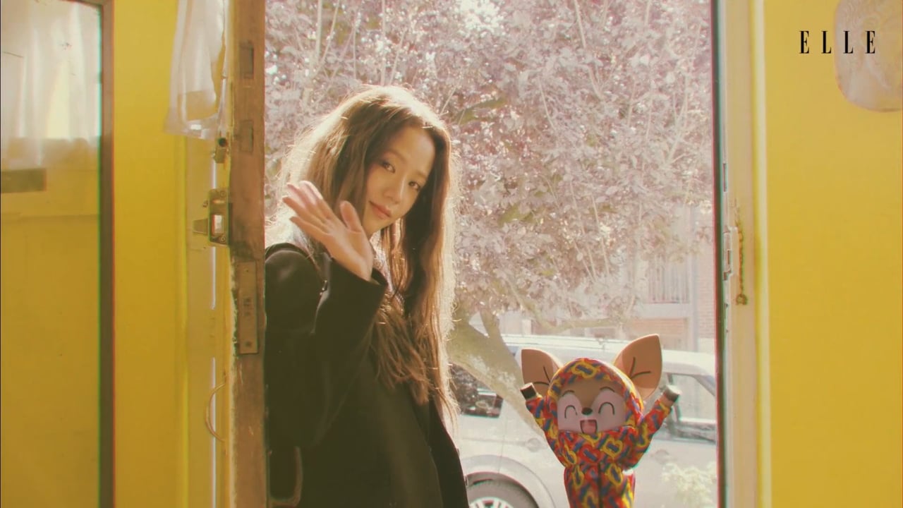 BURBERRY's Baby deer 'POP' Promotional Video