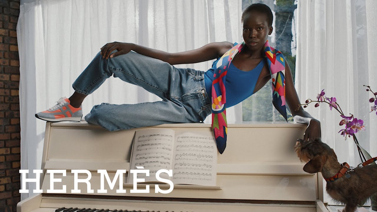 Hermès | Twist your silk
