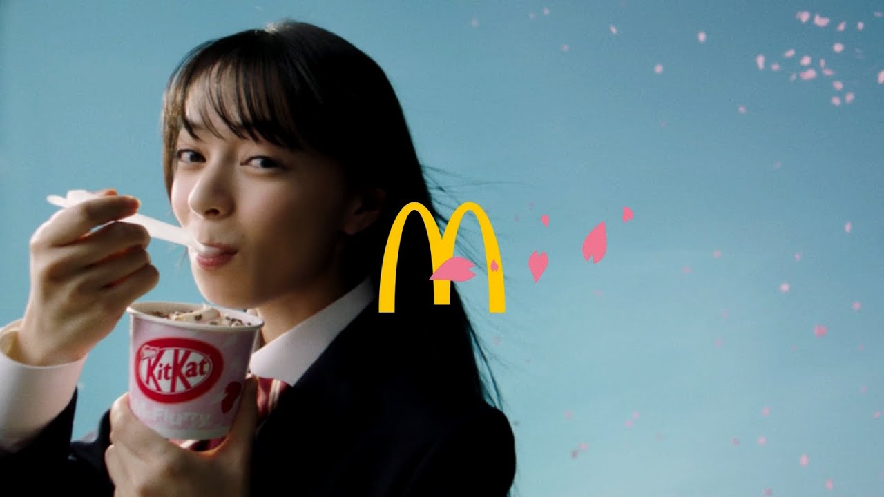 McDonald's マックフルーリーキットカットストロベリー CM 「春一番」篇 15秒