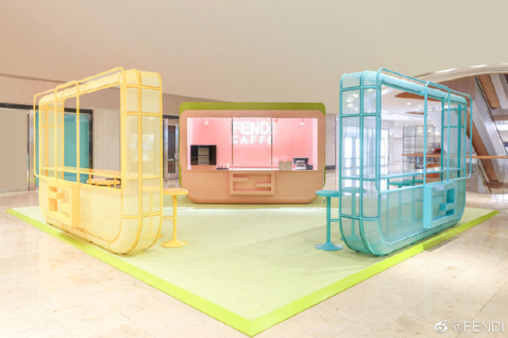 FENDI 带来 2022 冬季胶囊系列 FENDI 带来 2022 冬季胶囊系列