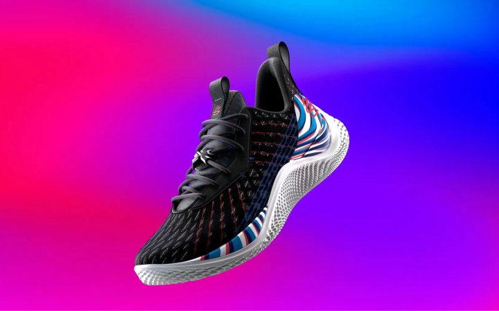 Under Armour 2023 财年前九个月营收 45 亿美元，同比增长 1.8%
