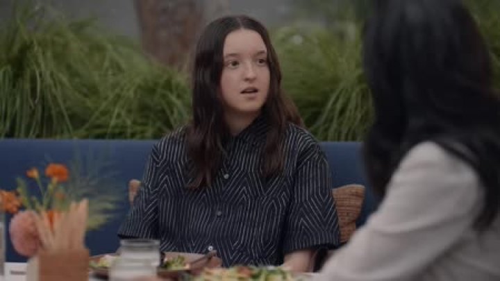 Apple:More Personal Siri - TVCBOOK