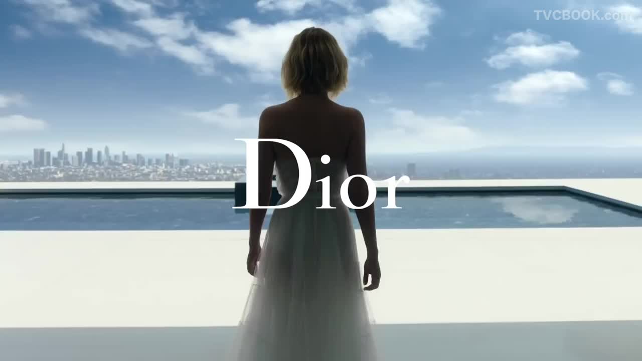 迪奥 - Jennifer Lawrence—JOY by Dior