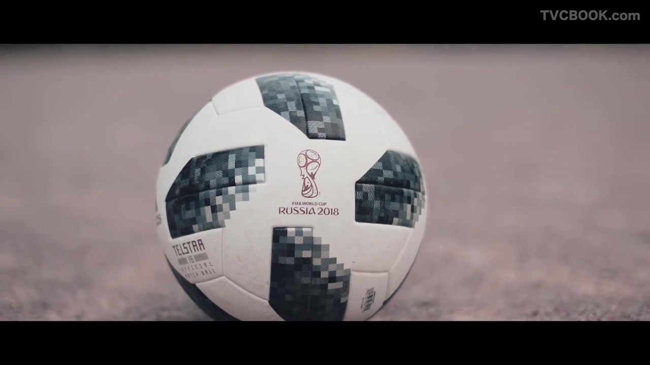The Beautiful Game: 14 Days, 14 Countries, 4 Champions, Millions of Fans, 1 Ball (World Cup 2018)