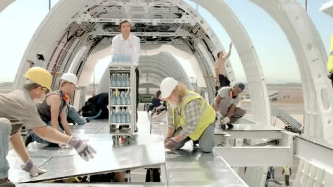 FLY EMIRATES THE CART TVC