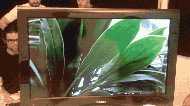 8c6c353811c448dd988afcfddeb49730_th.gif