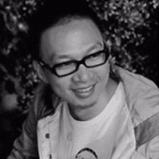 黄嘉纬