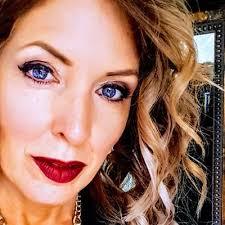 Tracey Rowe