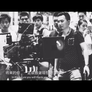 导演曾群