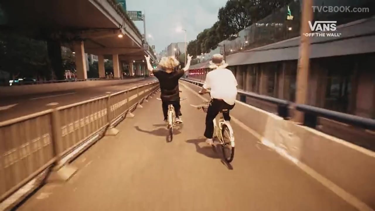 Vans 滑板 - 石库门 Shikumen