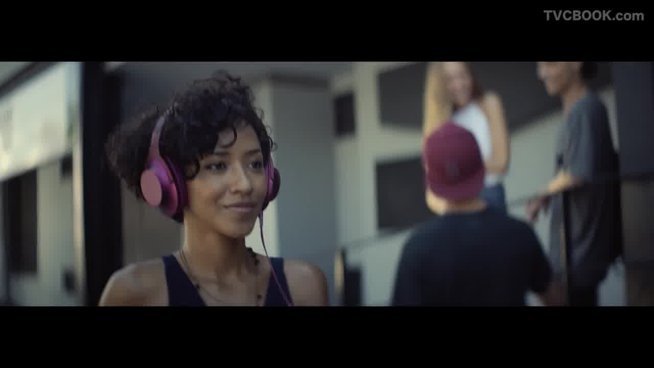 SONY - Hear on (Eng)