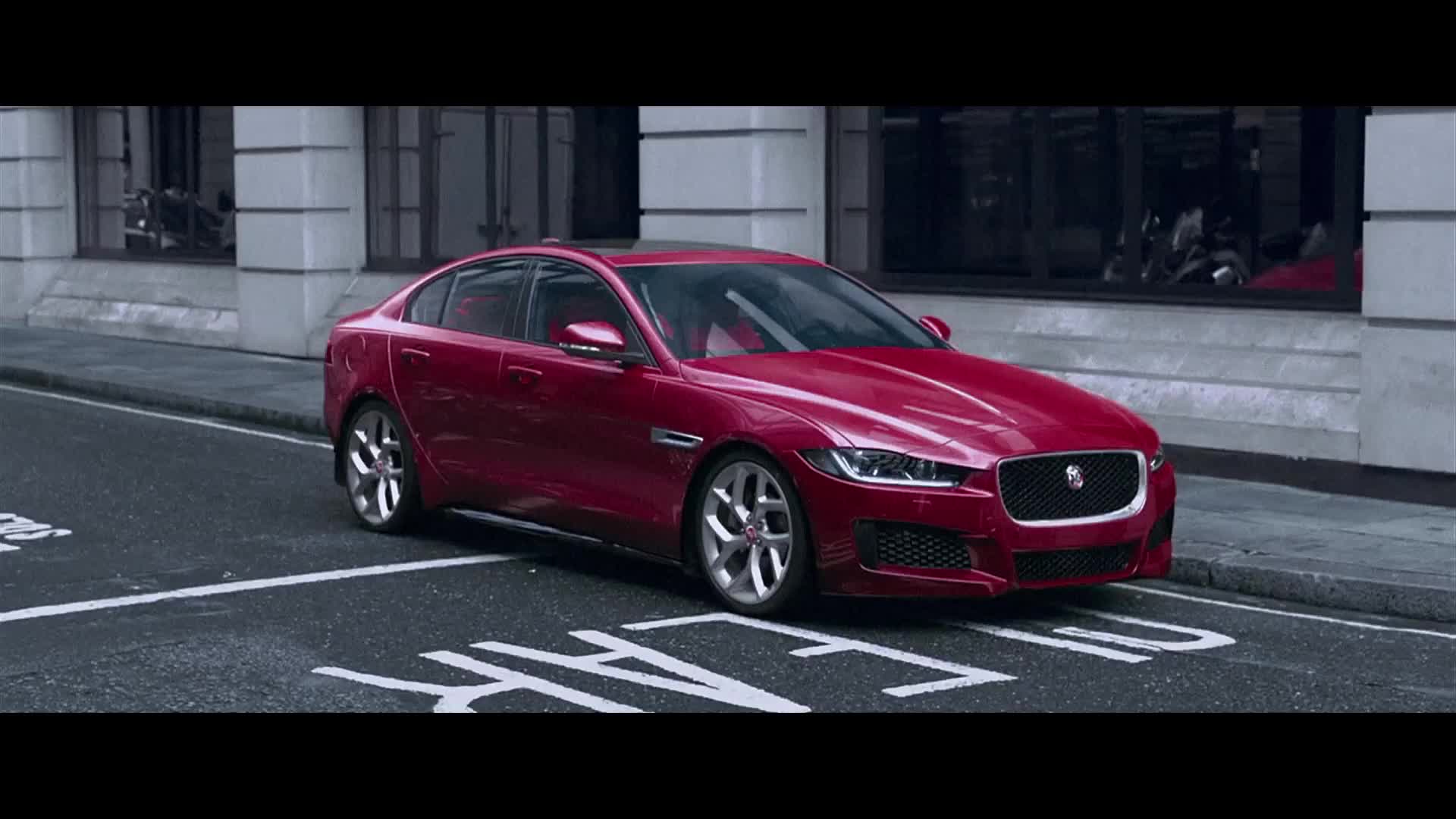 Jaguar XE