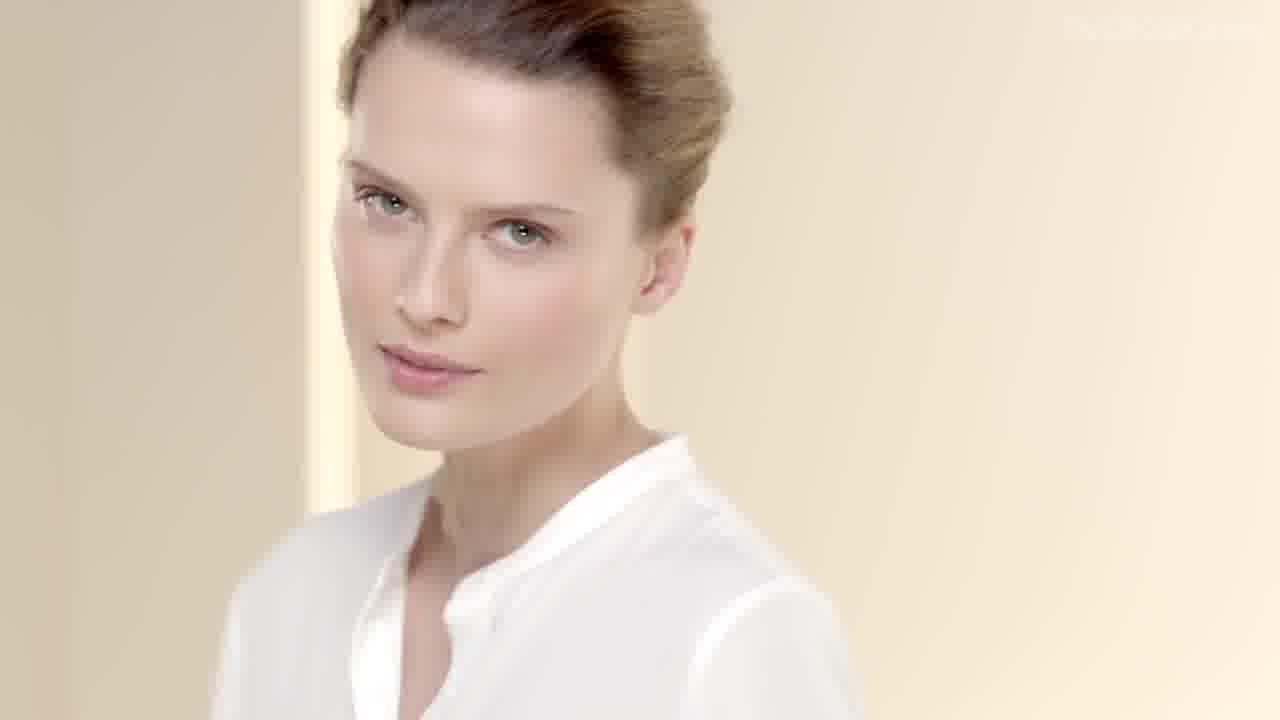 Siero Antietà Double Serum Clarins - Video 2016 #ITA-ufwhFKX7UR8
