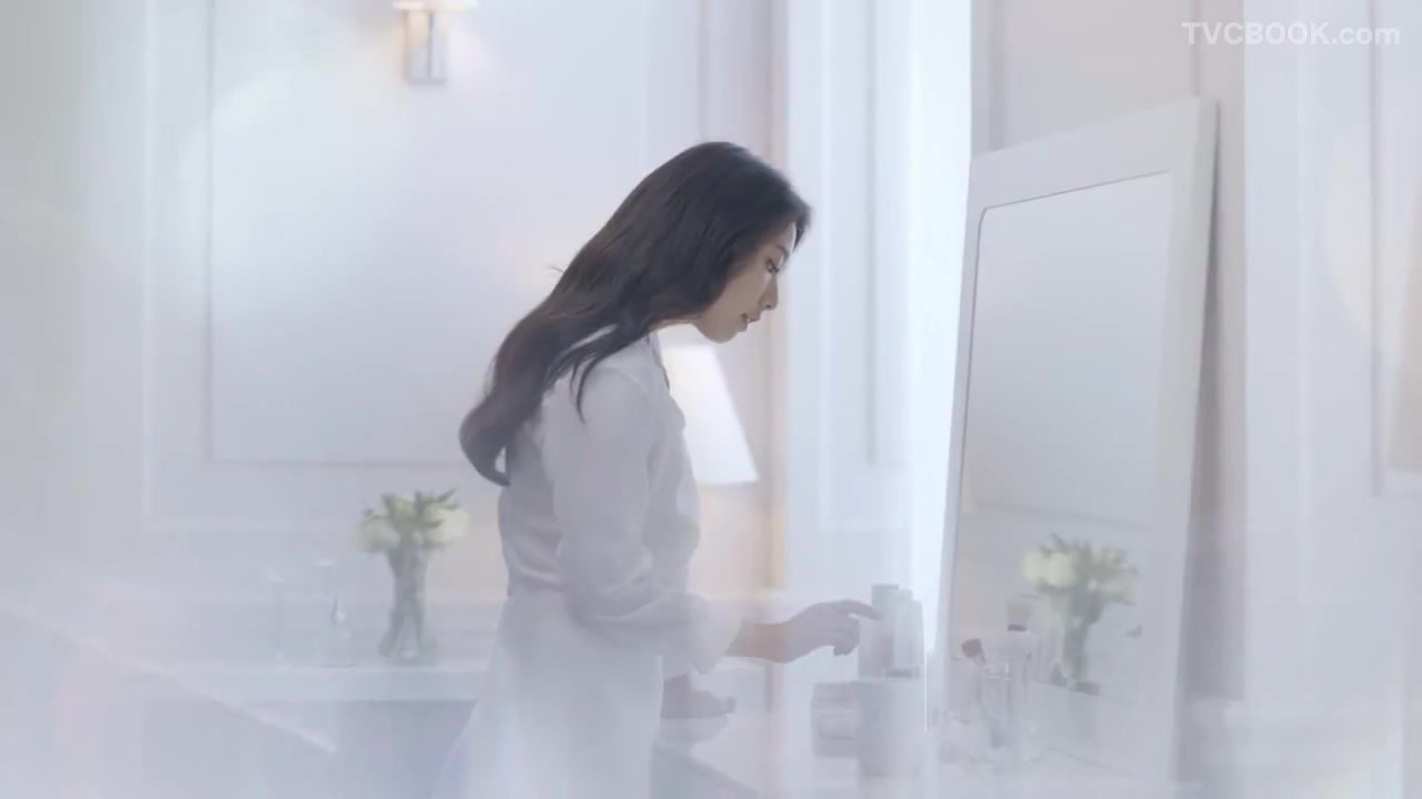 爱茉莉 麦迪安牙膏 Amore Median - Lip stick