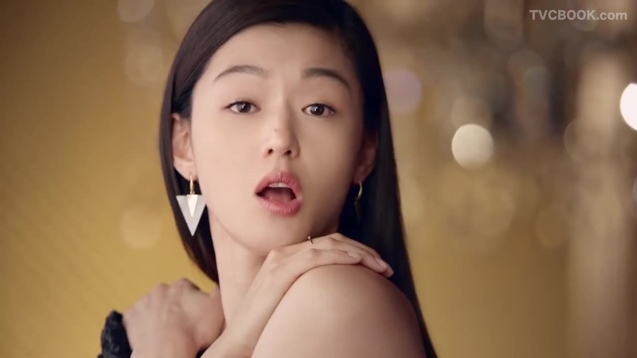 전지현(Jun Ji-hyun) BHC치킨(BHC Chicken) CF #3