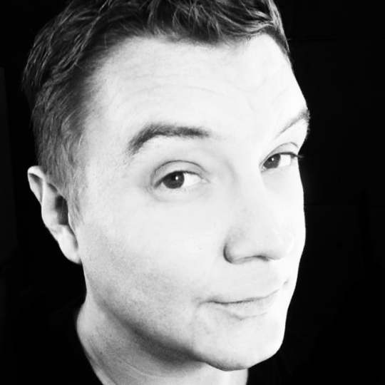 Sascha Schmidt  visual director