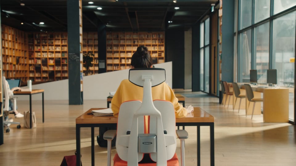 韩国DUOBACK转椅广告