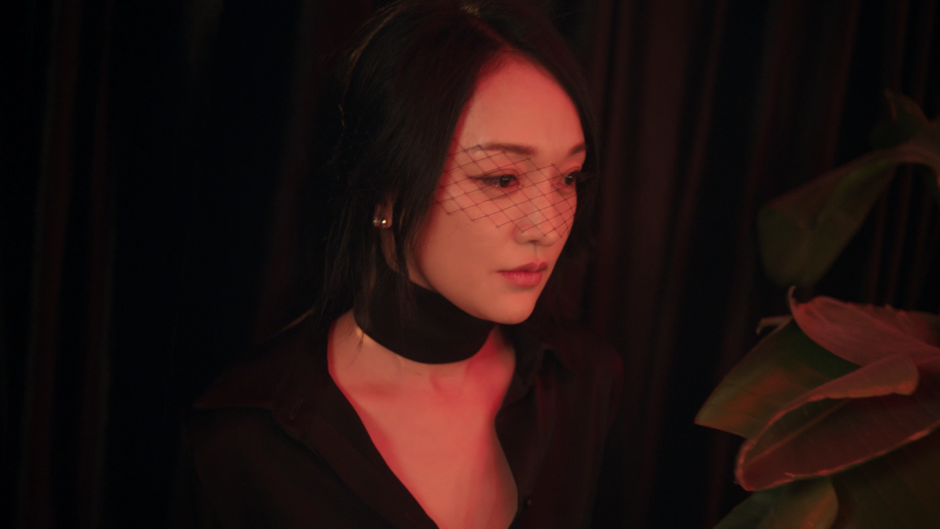 完美日记 -《每一步 都出色》