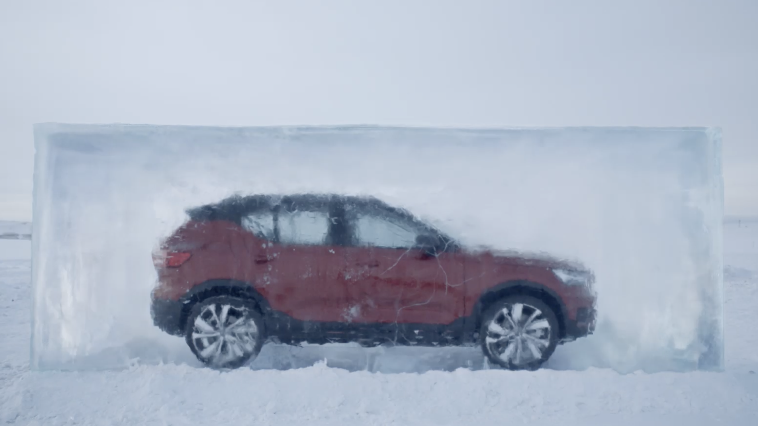 VOLVO 情人节 「电动心动 冰封挑战」