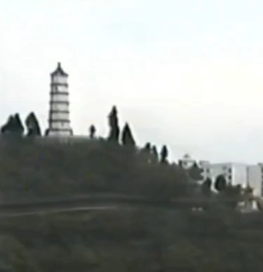 谢春平