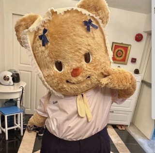 吕