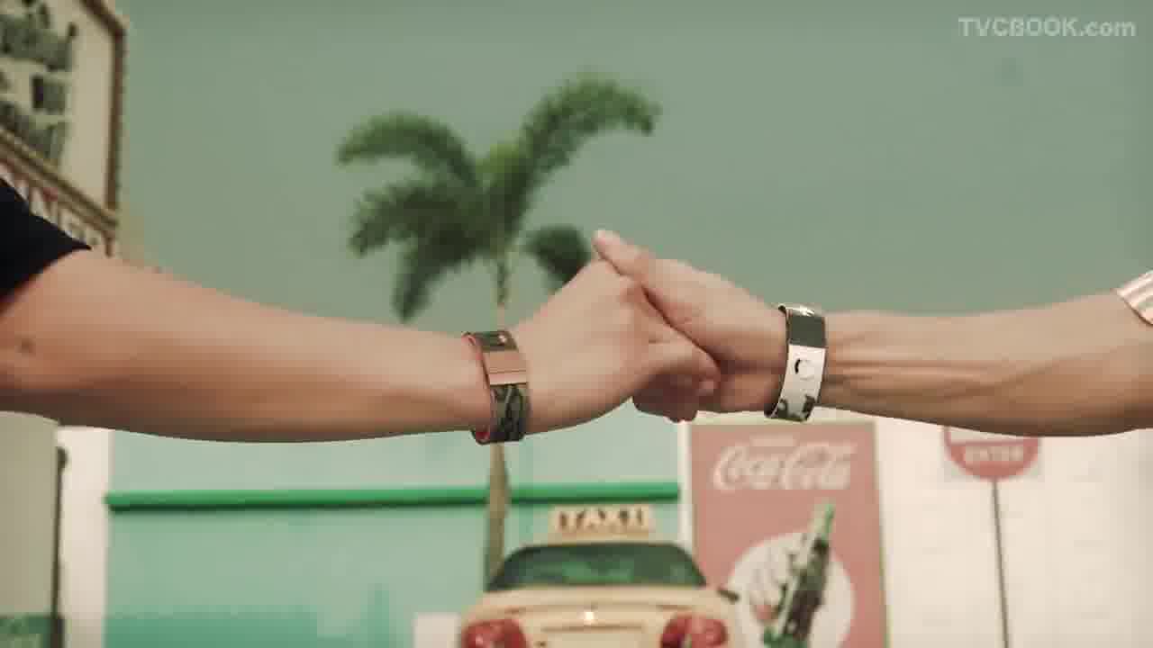 CPRIME运动手环丨潮流广告