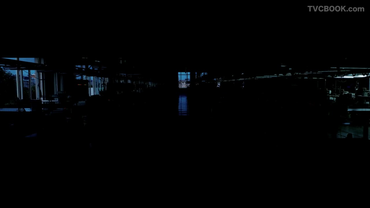 创世不凡 ——大杨西装