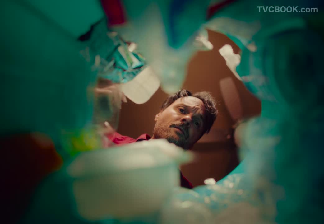 Greenpeace - The Big Plastic Count
