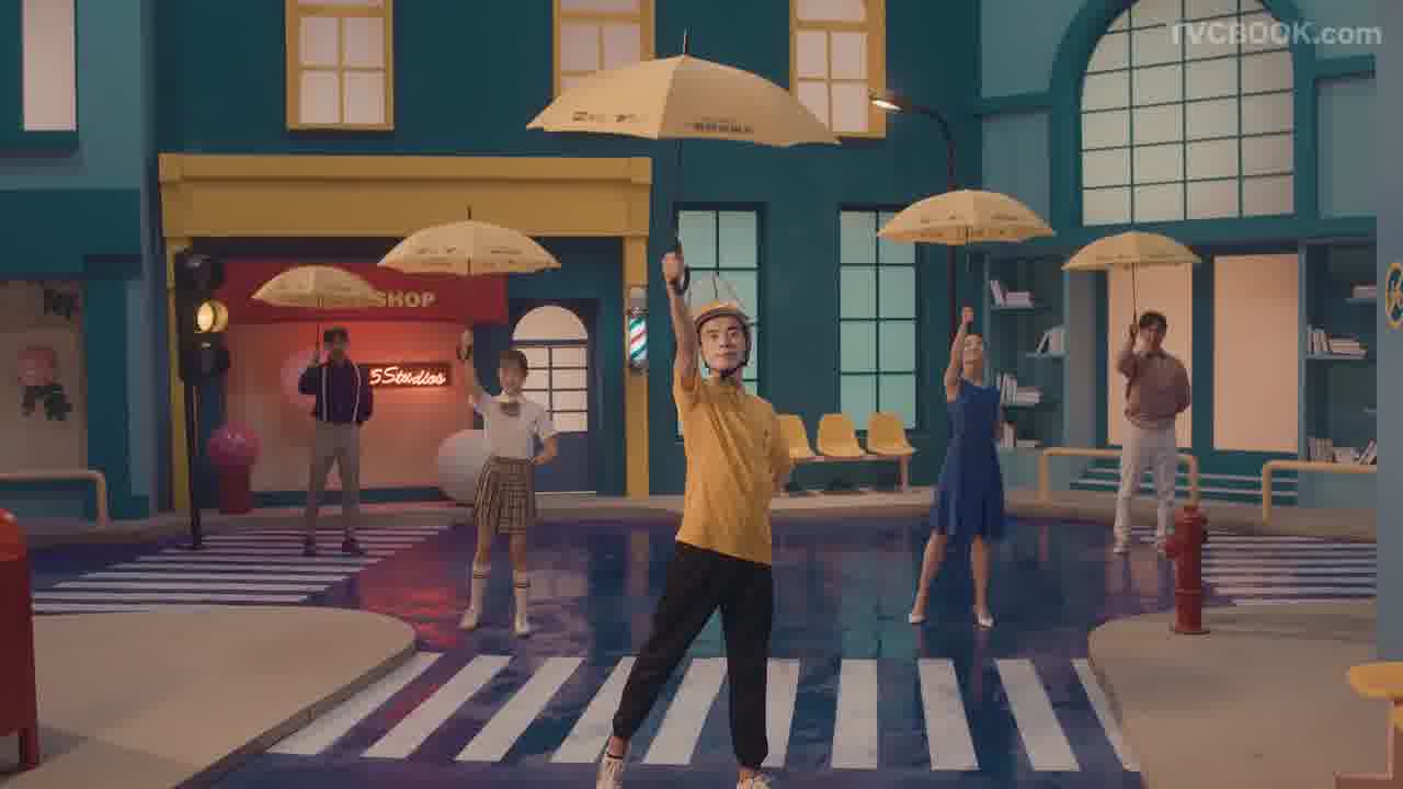 美团外卖 X  一键呼叫雨伞