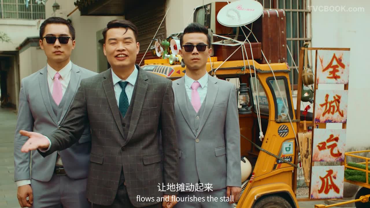 《联通5G地摊致富经》，这创意绝了